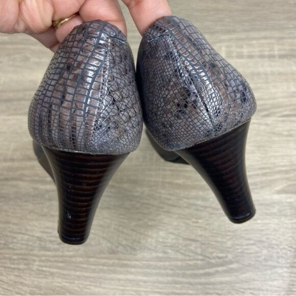 Sam & Libby Snake Print Wedge Heels Size 7.5 - Picture 5 of 12